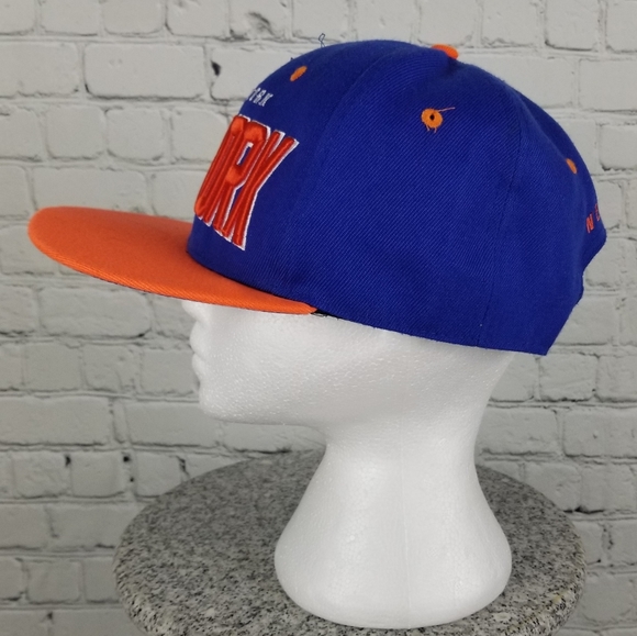 T&T | New York flat brim snapback cap hat - Picture 4 of 8